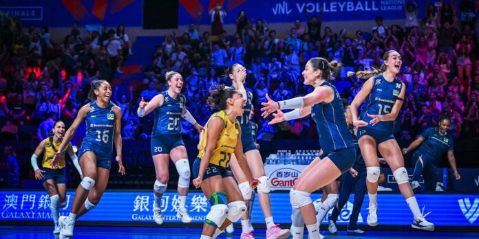 Brasil bate favorita Itália e terá Turquia na final da Brasil bate favorita Itália e terá Turquia na final da Liga das Nações