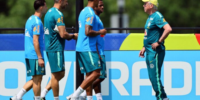 Brasil inicia preparação para oitavas da Copa contra Noruega Brasil inicia preparação para oitavas da Copa contra Noruega
