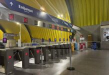 Confusão Após Jogo Do Brasil Termina Com PM Acionada No Metrô De Salvador Confusão Após Jogo Do Brasil Termina Com PM Acionada No Metrô De Salvador