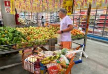 Lei Que Proíbe Conferência De Compras Após Pagamento Já Está Em Vigor Em Salvador Lei Que Proíbe Conferência De Compras Após Pagamento Já Está Em Vigor Em Salvador