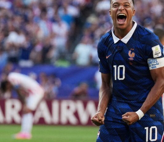 Mbappé confirma artilharia da Copa do Mundo e repete marca de 56 anos Mbappé confirma artilharia da Copa do Mundo e repete marca de 56 anos