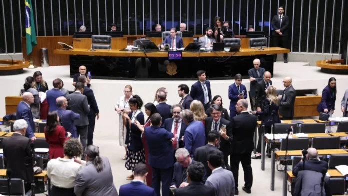 Projeto Que Criminaliza A Misoginia Segue Sem Data Para Votação Projeto Que Criminaliza A Misoginia Segue Sem Data Para Votação Na Câmara Dos Deputados