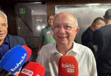 Zé Ronaldo Crava Voto Em Flávio Bolsonaro Para A Eleição De 2026 Zé Ronaldo Crava Voto Em Flávio Bolsonaro Para A Eleição De 2026