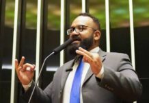 Deputado Leandro de Jesus vira alvo de reação do governo