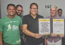 Prefeito Augusto Castro assina autoriza licitações obras de R$ 46,7 milhões e o Chamamento Público para Vila do Servidor
