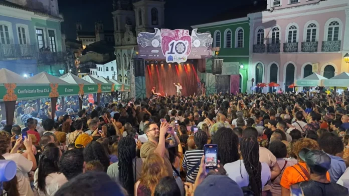 Flipelô Bate Recorde E Reúne Mais De 330 Mil Pessoas No Centro Histórico De Salvador