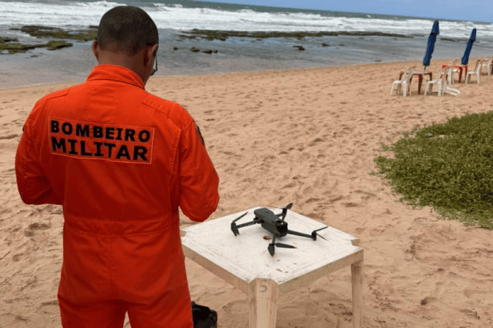 Jovem Que Entrou No Mar Em Vilas Do Atlântico Segue Jovem Que Entrou No Mar Em Vilas Do Atlântico Segue Desaparecido; Buscas Serão Retomadas Nesta Quarta