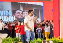 “Escolhemos um governador que tem a cara, o jeito, a alma e o coração do povo da Bahia“, diz Tássio Brito em Convenção com Lula
