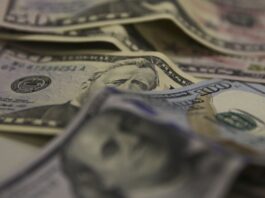 Brasil e EUA retomam negociação após tarifaços de 25% e 12,5%