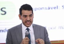 AGU Avalia Recurso Sobre Decisão De Mendonça Que Afastou Andrei Da PF AGU Avalia Recurso Sobre Decisão De Mendonça Que Afastou Andrei Da PF