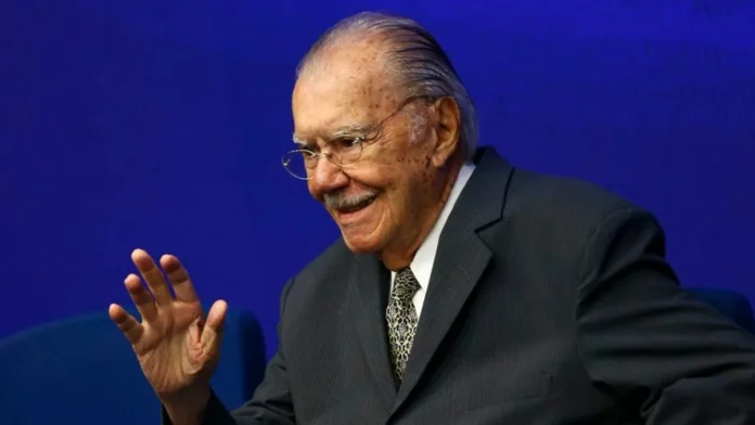 Aos 96 Anos, José Sarney Volta A Ser Internado Em Aos 96 Anos, José Sarney Volta A Ser Internado Em São Paulo