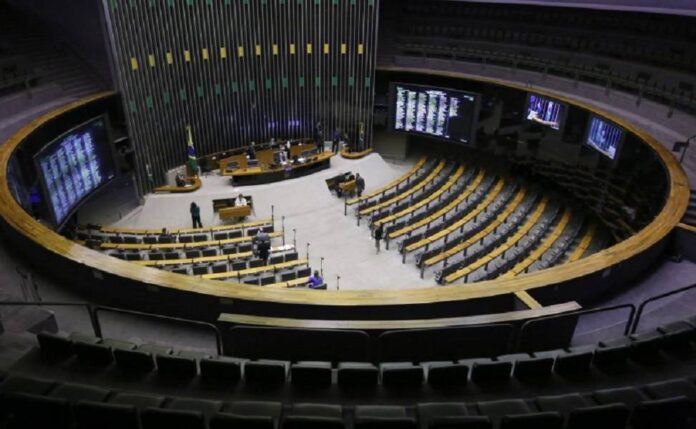Câmara Dos Deputados Anuncia Concurso Com Salários Que Passam Dos Câmara Dos Deputados Anuncia Concurso Com Salários Que Passam Dos R$ 30 Mil