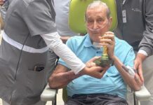 Ex-técnico da Seleção, Parreira recebe alta após 80 dias internado Ex-técnico da Seleção, Parreira recebe alta após 80 dias internado