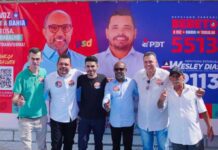 No Sudoeste baiano, Bebeto visita Tanhaçu e conversa com moradores e comerciantes.