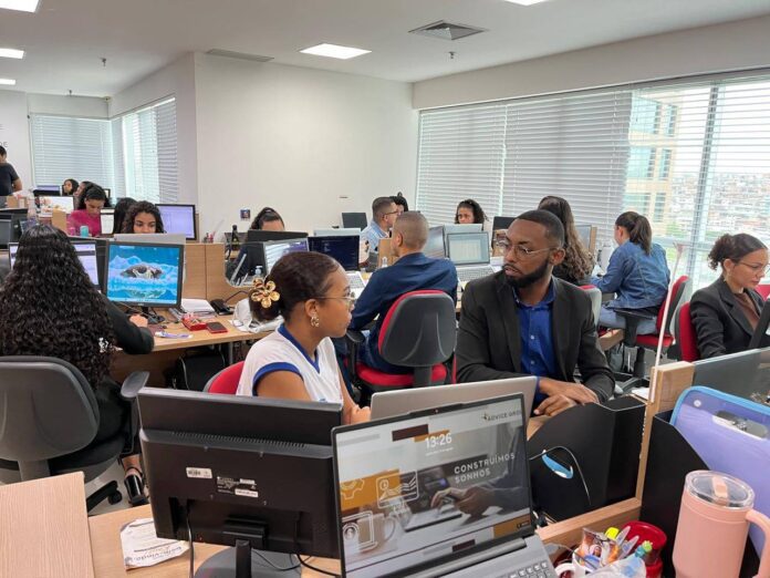 Programa Aproxima Mais De 300 Jovens Baianos Do Mercado De Programa Aproxima Mais De 300 Jovens Baianos Do Mercado De Trabalho
