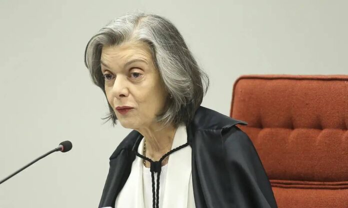 VÍDEO: Cármen Lúcia Diz Estar “envergonhada” Com STF No Centro Das Atenções às Vésperas Da Eleição