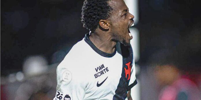Vasco e Palmeiras avançam e se enfrentam na semi da Vasco e Palmeiras avançam e se enfrentam na semi da Copa do Brasil