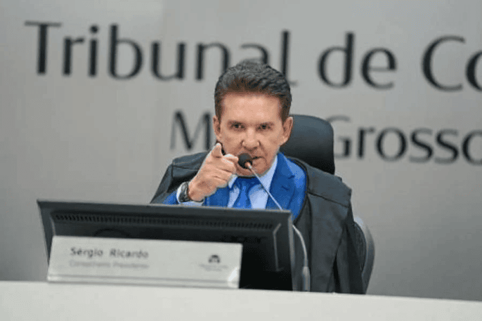 “Você é Mentiroso”: Presidente E Conselheiro Do TCE-MT Trocam Acusações Em Plenário