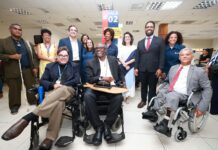Comitiva do Ministério dos Direitos Humanos visita Central de Atendimento à Pessoa com Deficiência na Bahia.