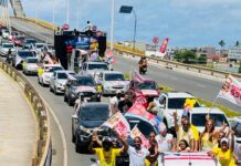 Bebeto lidera Carreata da Vitória e encerra campanha nas ruas de Ilhéus