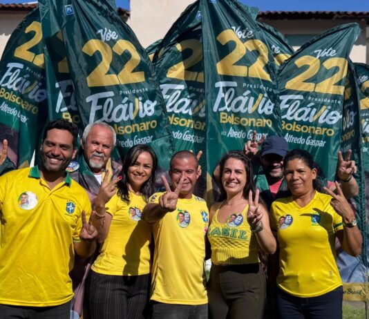 Ato em apoio a Flávio Bolsonaro acontece neste sábado em Ilhéus.
