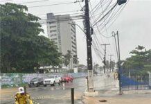 Sutram reforça segurança no trânsito e sinaliza áreas de risco durante fortes chuvas em Ilhéus
